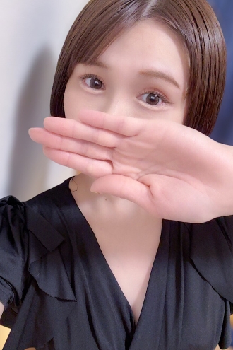 中山ちなつ